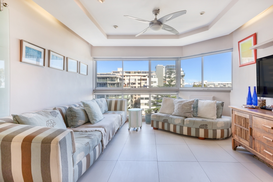 2 Bedroom Property for Sale in Sea Point Western Cape
